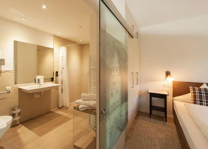 Badl - מלון הל אין טירול